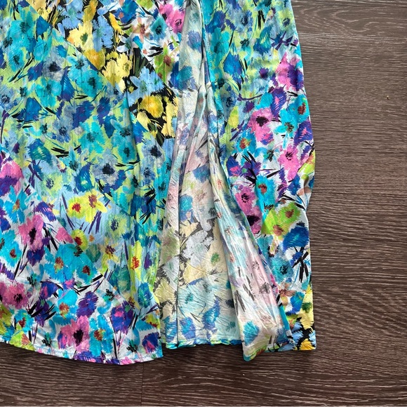 Zara Floral Printed Satin Dress - Picture 3 of 6